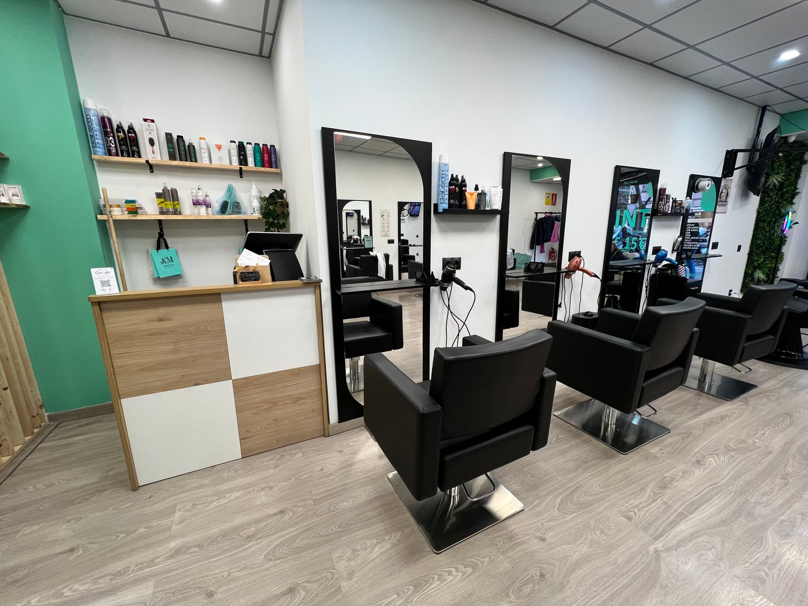 KMon Sant Andreu Recepción